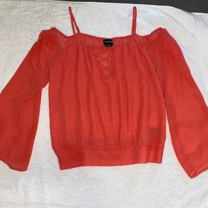 bebe top coral